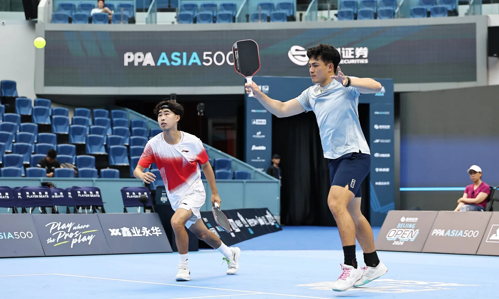 Hong Kit Wong wins three matches in a day on Championship Court in Beijing