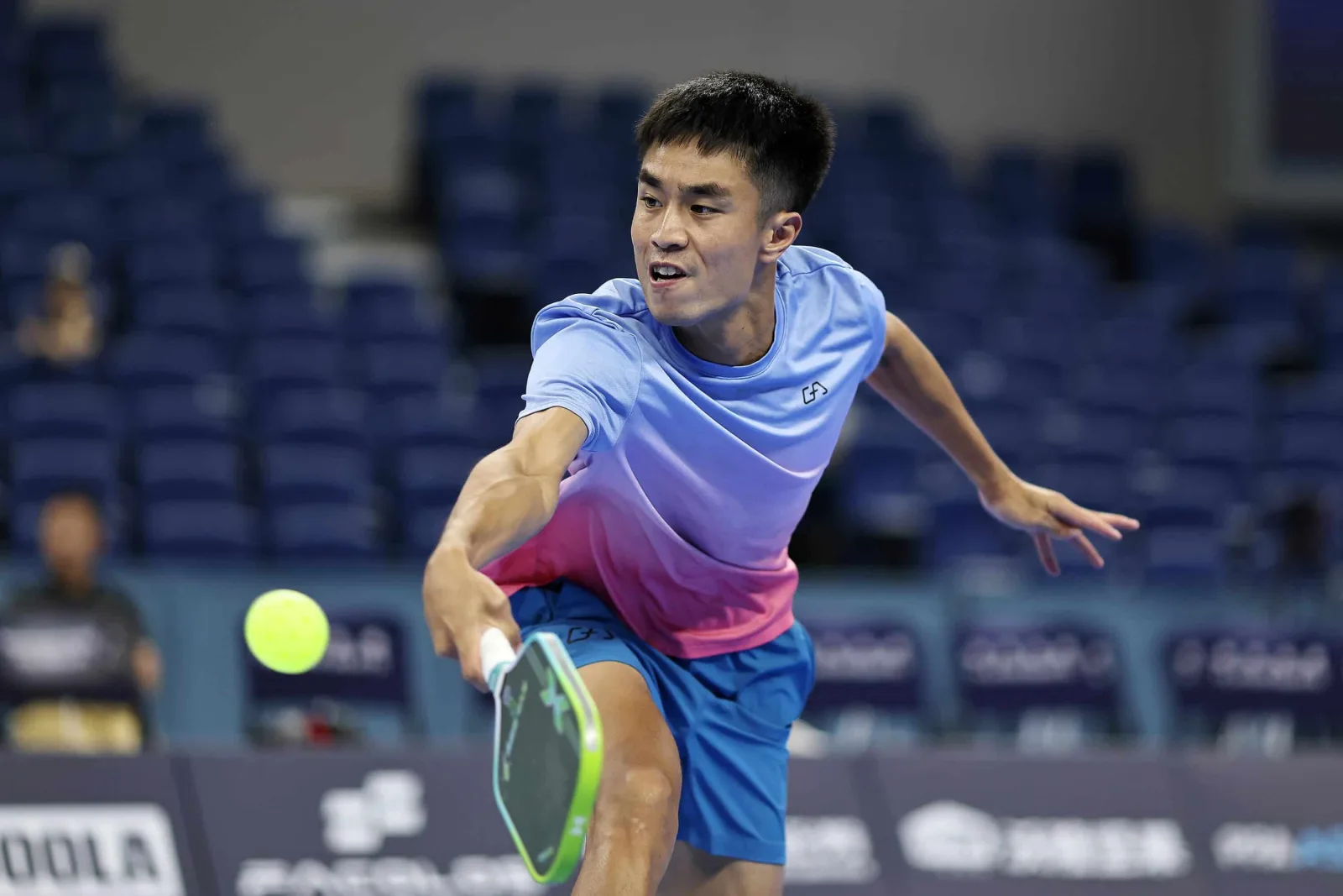 All four Women's Singles seeds come through in Beijing