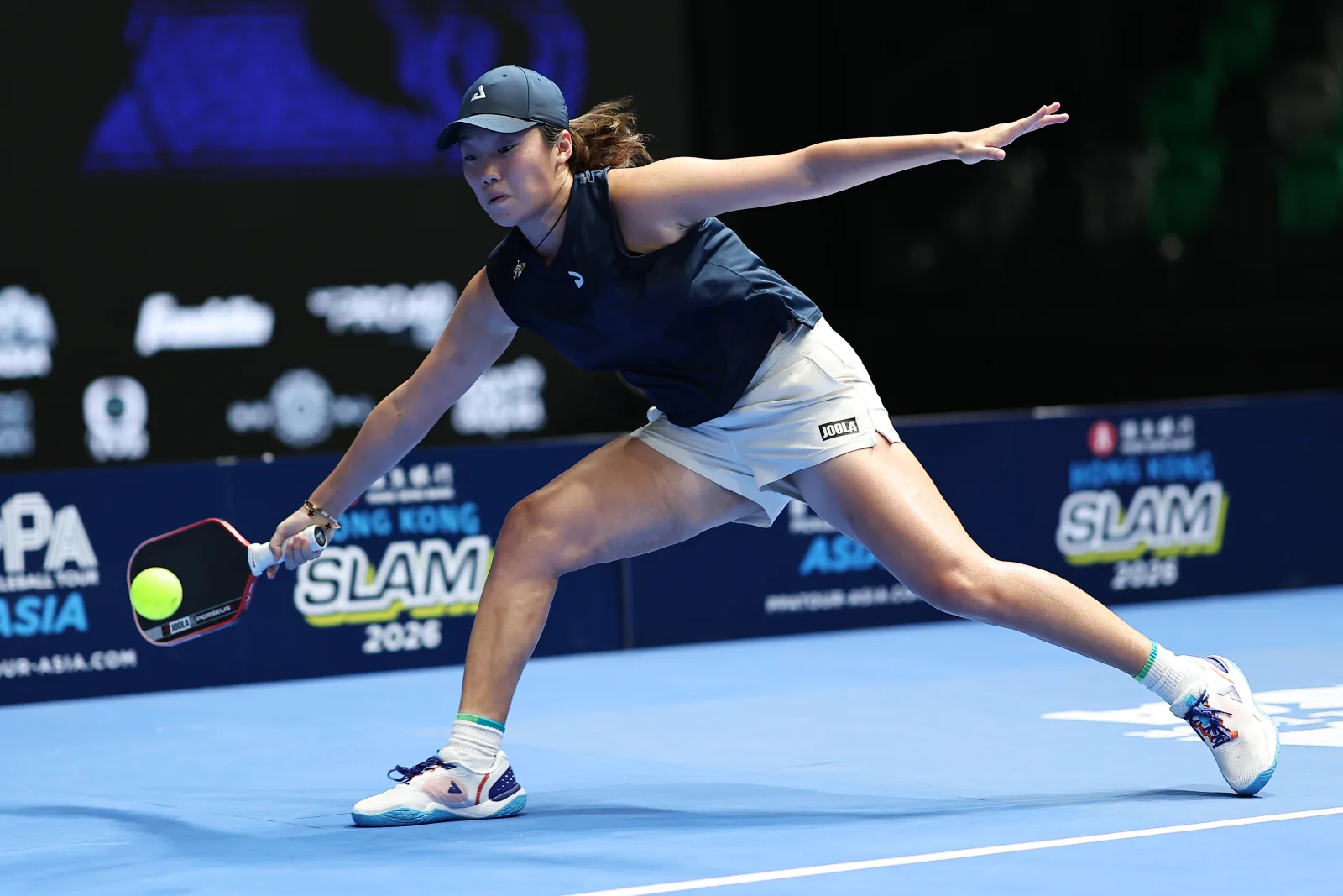 Chao Yi Wang during her round-of-16 win over Nok Yiu Tang on Thursday.