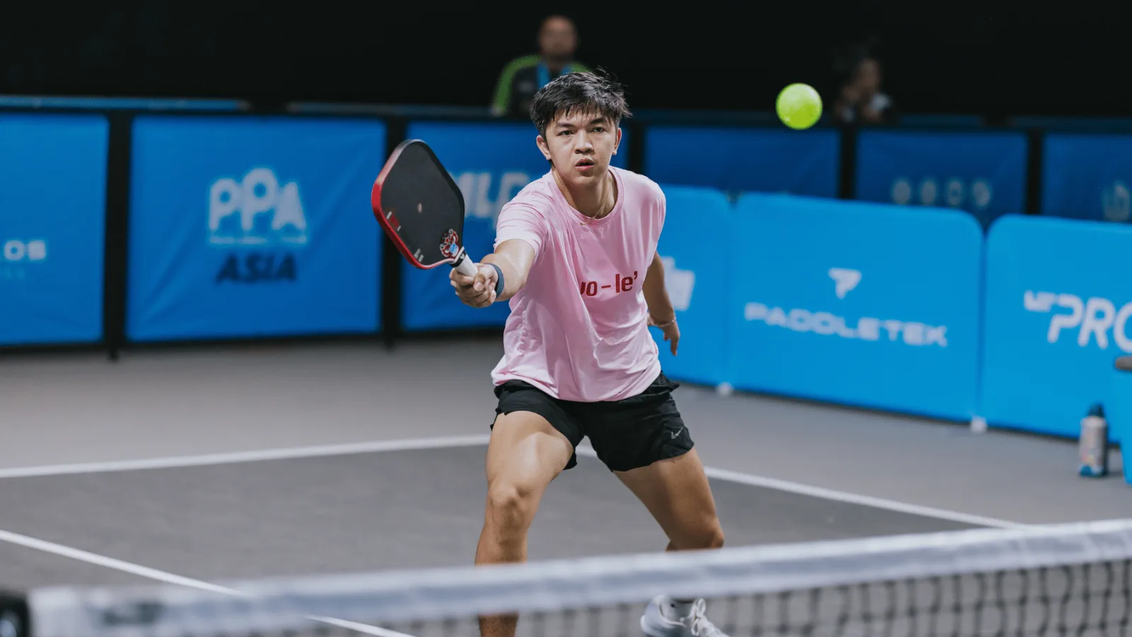 Mendoza qualifies twice in a day in Kuala Lumpur