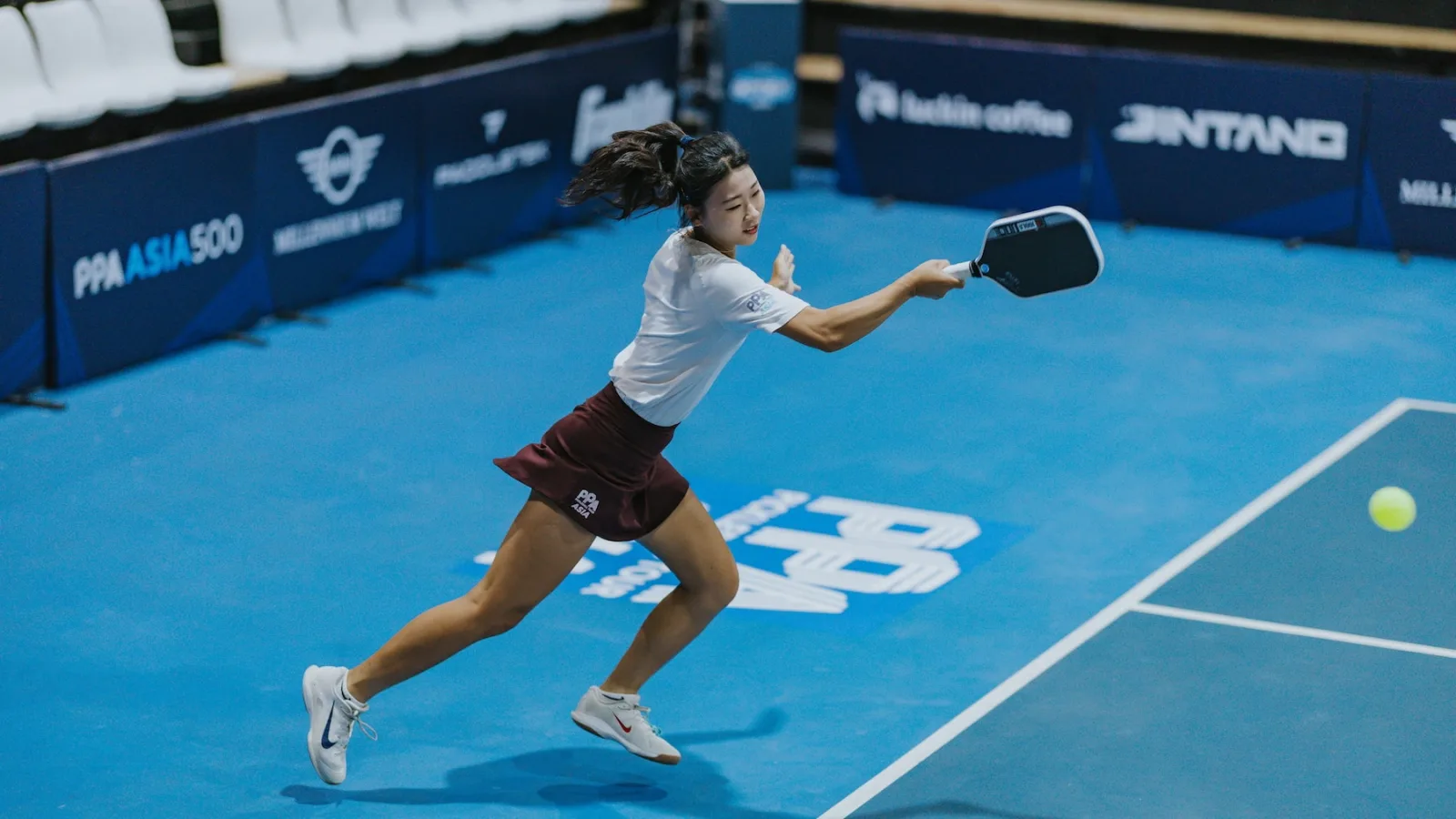 Mihae Kwon beats the player she won a silver medal with a year earlier, in Kuala Lumpur