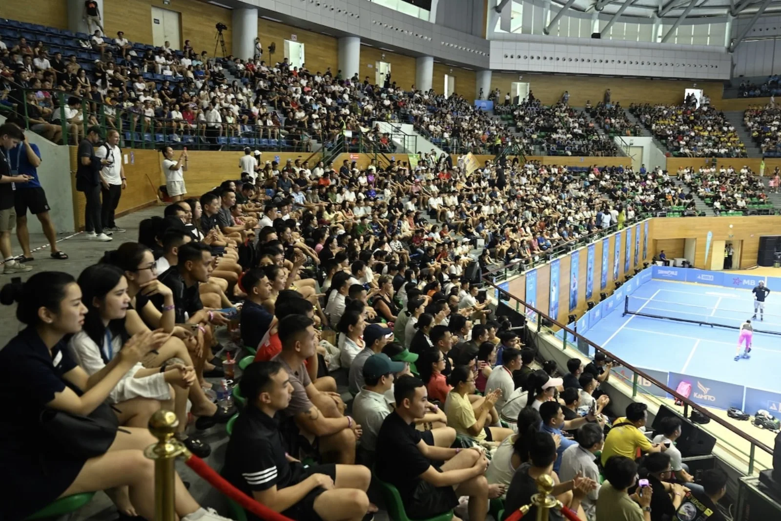 A world-record pickleball crowd packed Tien Son Sports Arena for the finals. Photo: PPA Tour Asia