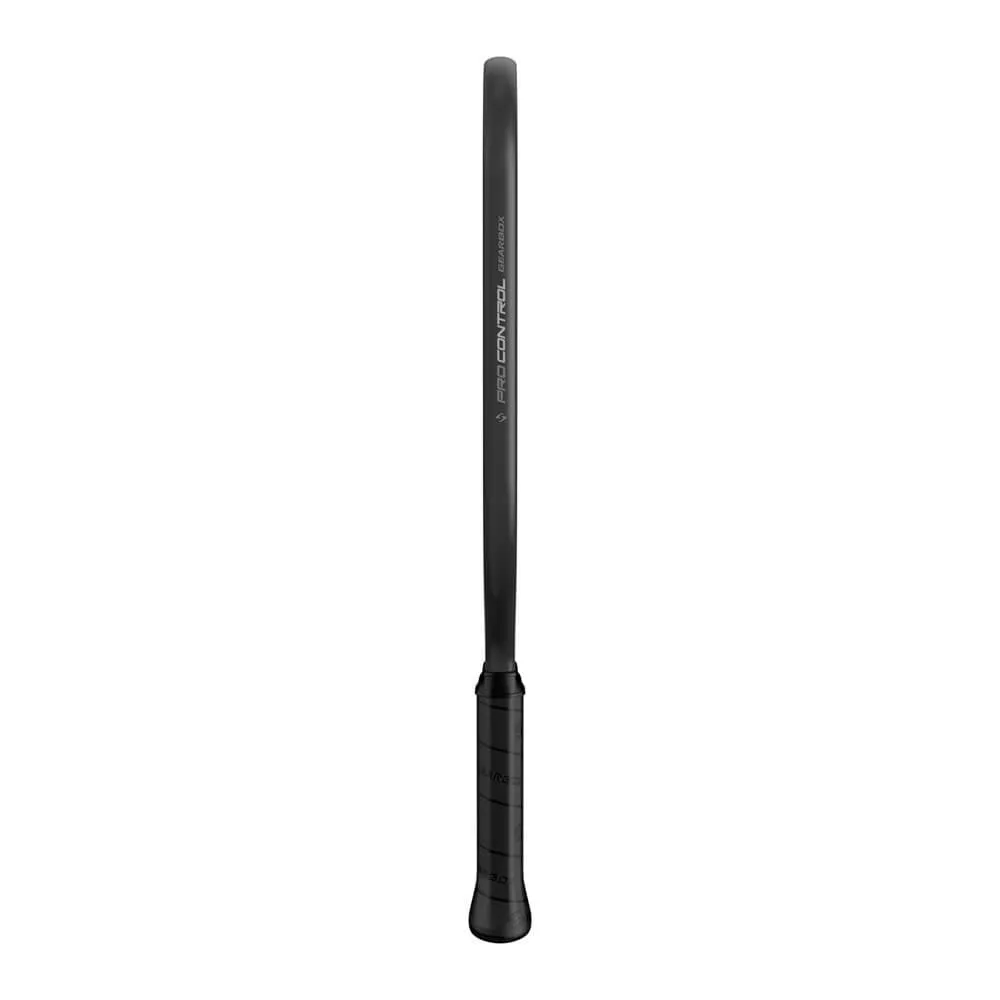 Edge view Gearbox PRO Control Fusion Paddle's edgeless design